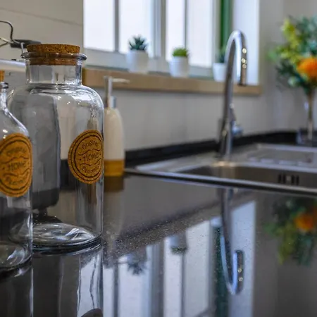 Tac - Serene Shores - * 阿尔沃尔